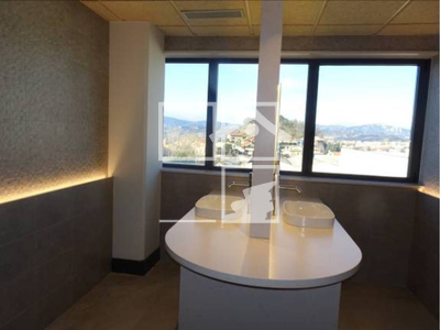 Local en Torelló Barcelona