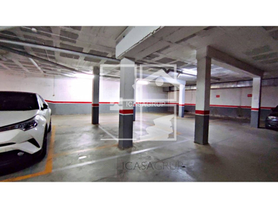 Local en Calle Badajoz     , Rubí Barcelona