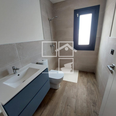 Local en c/ josep Tarradellas, 14, Llorenç del Penedès Tarragona