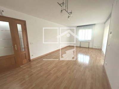 Inmueble en Calle Nou Cases   B 2º, Barcelona