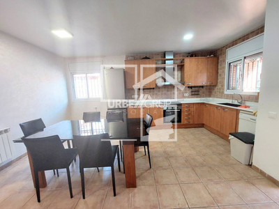 Local en Paseo Estación de Torreblanca    , Vacarisses Barcelona