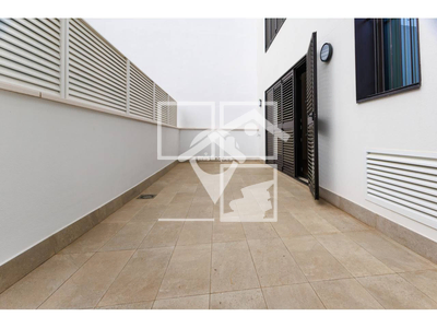 Inmueble en Avenida Pau Casals    Bajo, Barcelona
