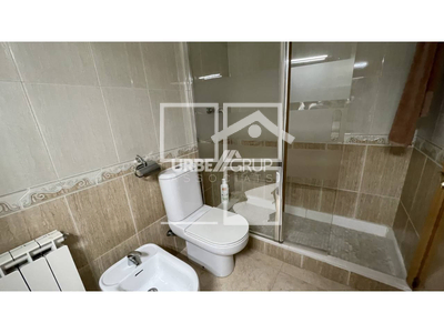 Local en Avenida Argentina    4, Sant Andreu de la Barca Barcelona