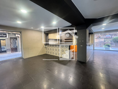 Local en Olot Girona