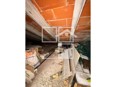 Local en Olot Girona